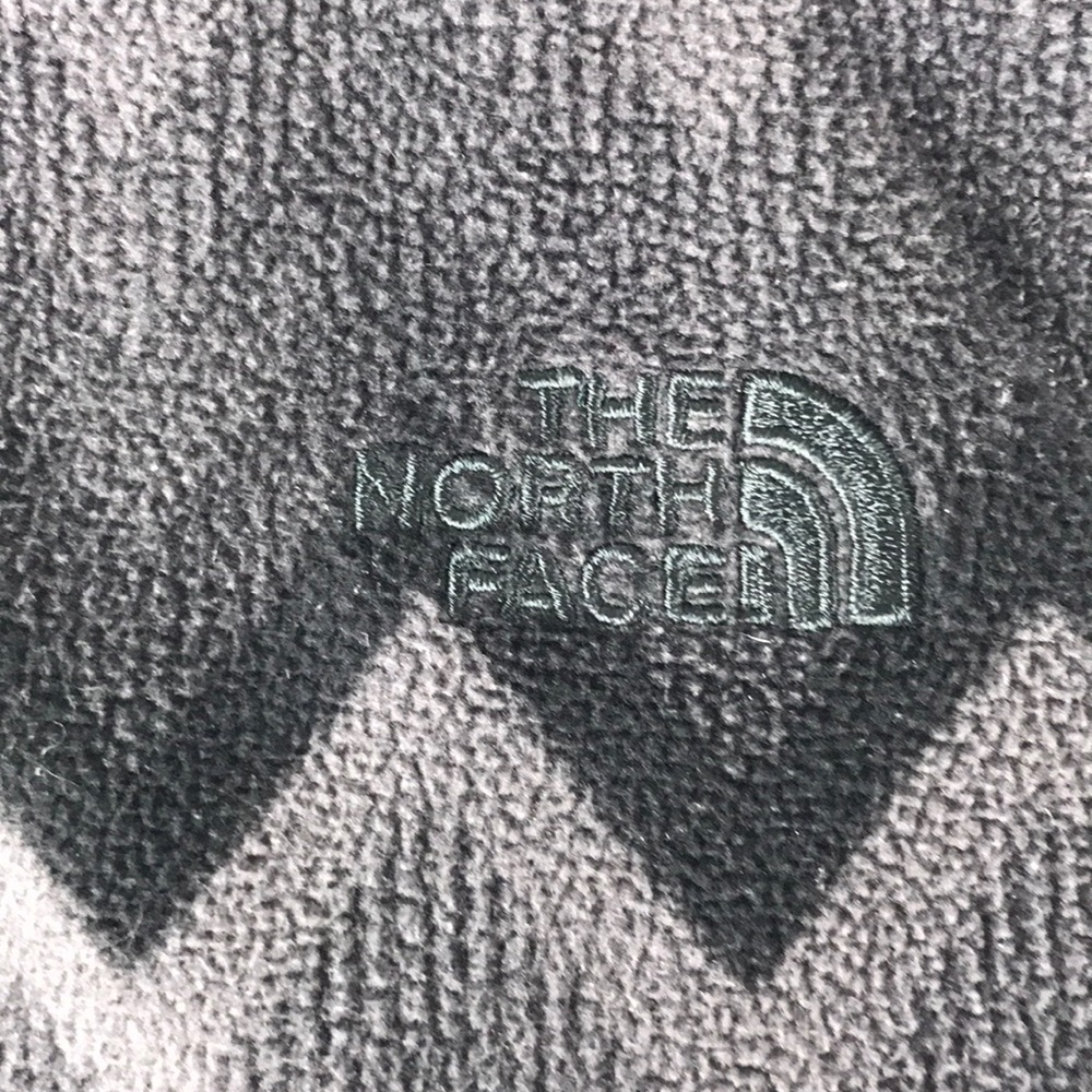 North Face Black Grey Zip Zag Print Zip Up Jacket - Picture 5 of 8
